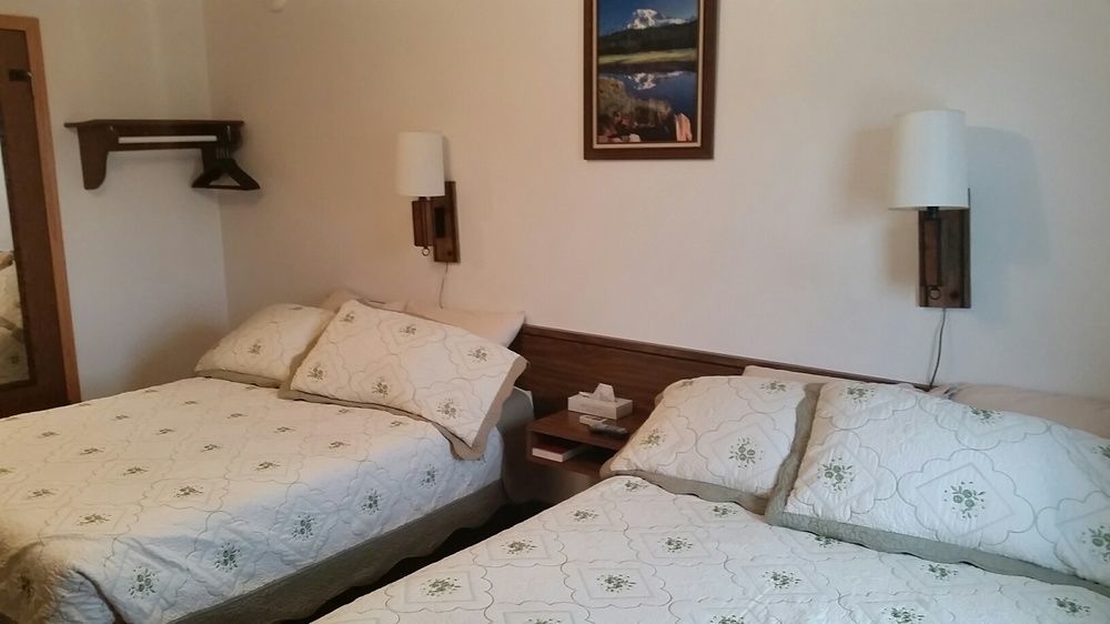 Tipperary Lodge Buffalo Ngoại thất bức ảnh